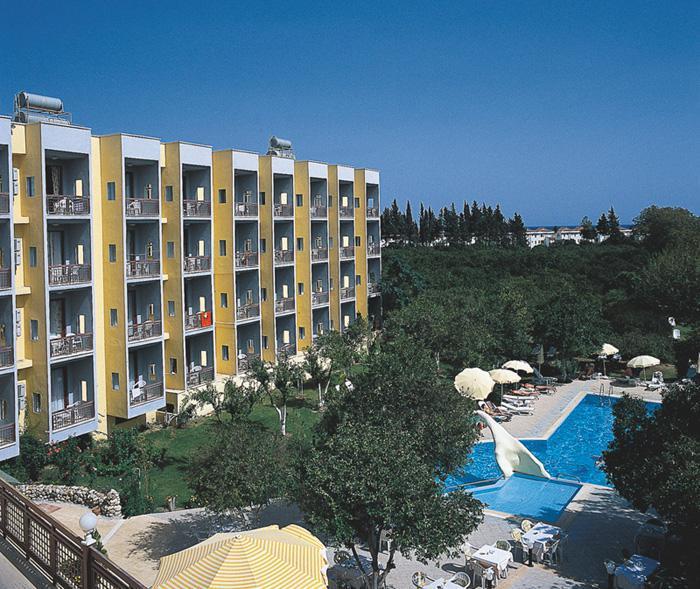 Larissa Garden Hotel ケメル エクステリア 写真