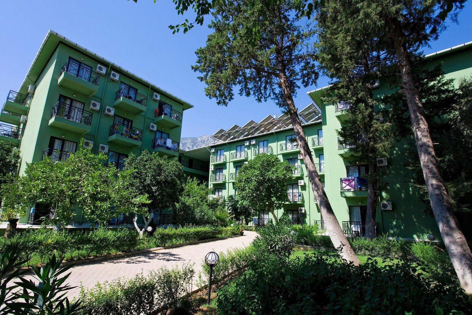 Larissa Garden Hotel ケメル エクステリア 写真