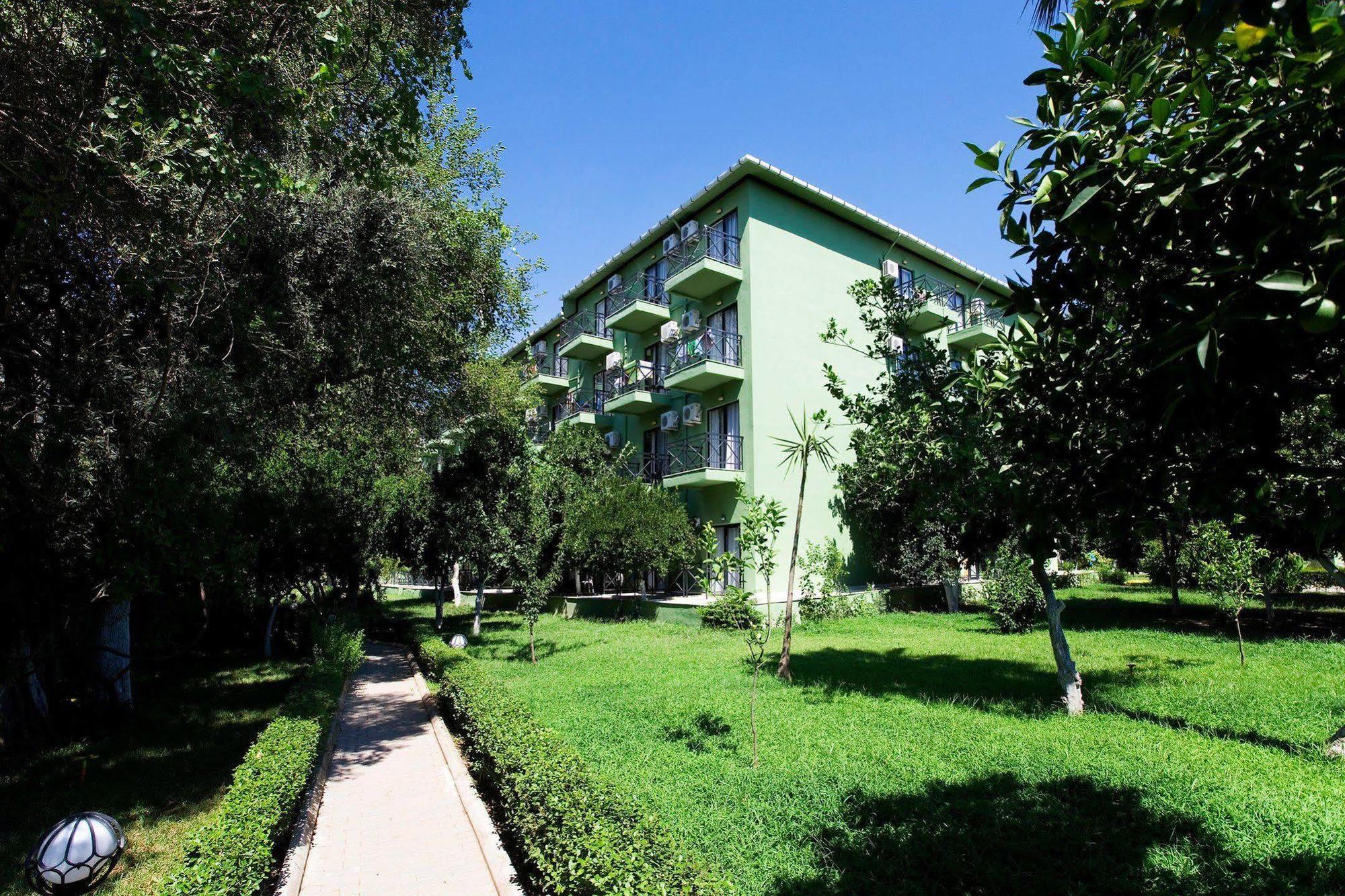Larissa Garden Hotel ケメル エクステリア 写真